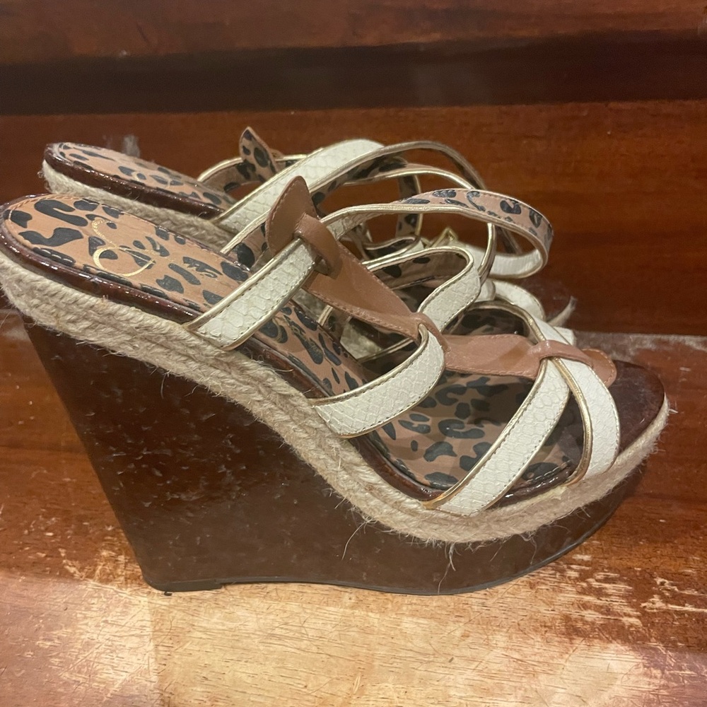 Jessica Simpson Wedges 7.5